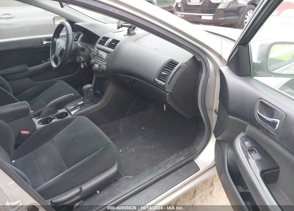 2007 HONDA ACCORD 2.4 SE VIN: 1HGCM56367A095105