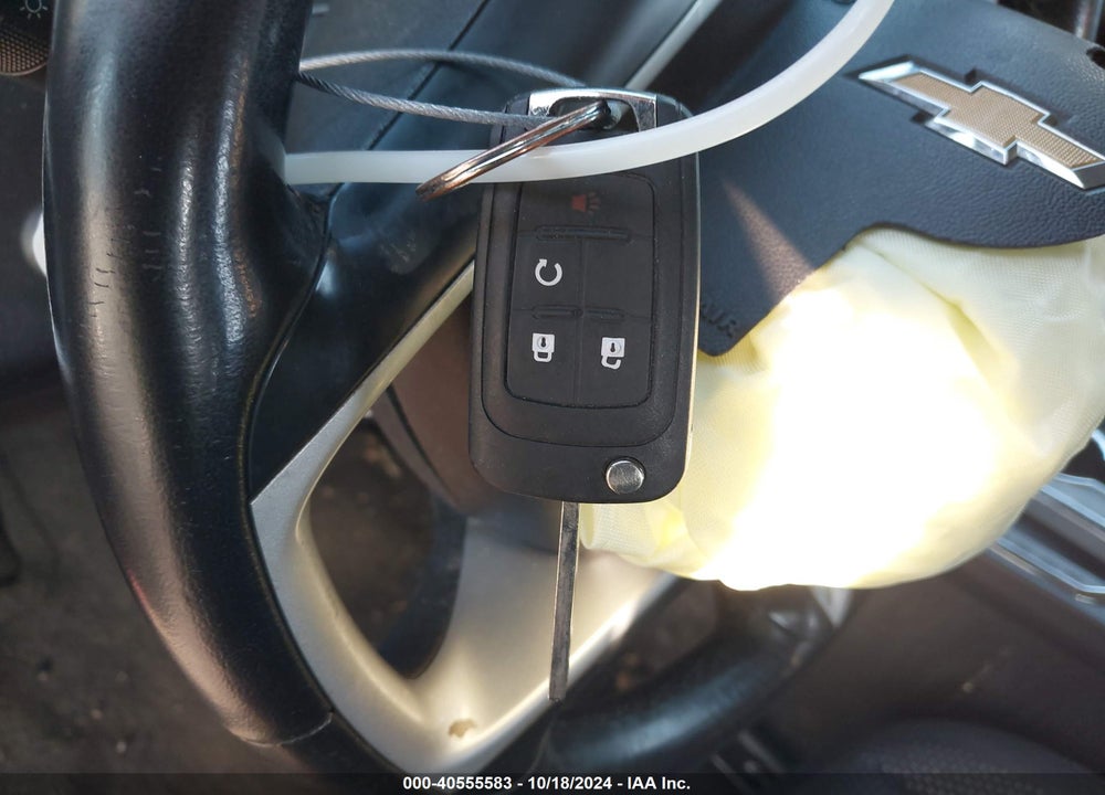 2011 CHEVROLET EQUINOX 1LT VIN: 2CNALDEC9B6409237