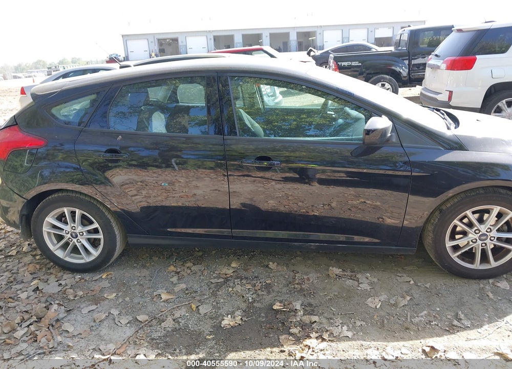 2018 FORD FOCUS SE VIN: 1FADP3K27JL254601