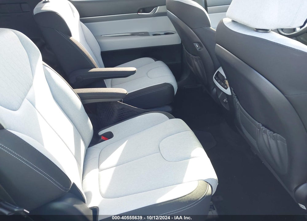 2021 HYUNDAI PALISADE SEL VIN: KM8R24HEXMU277161
