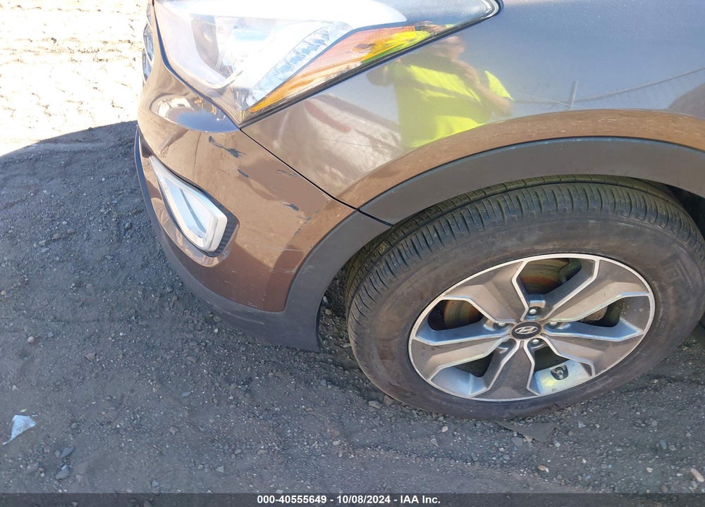 2014 HYUNDAI SANTA FE GLS VIN: KM8SMDHF8EU049200