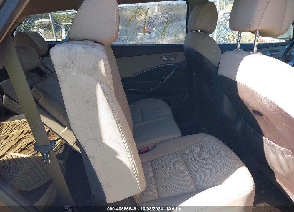 2014 HYUNDAI SANTA FE GLS VIN: KM8SMDHF8EU049200