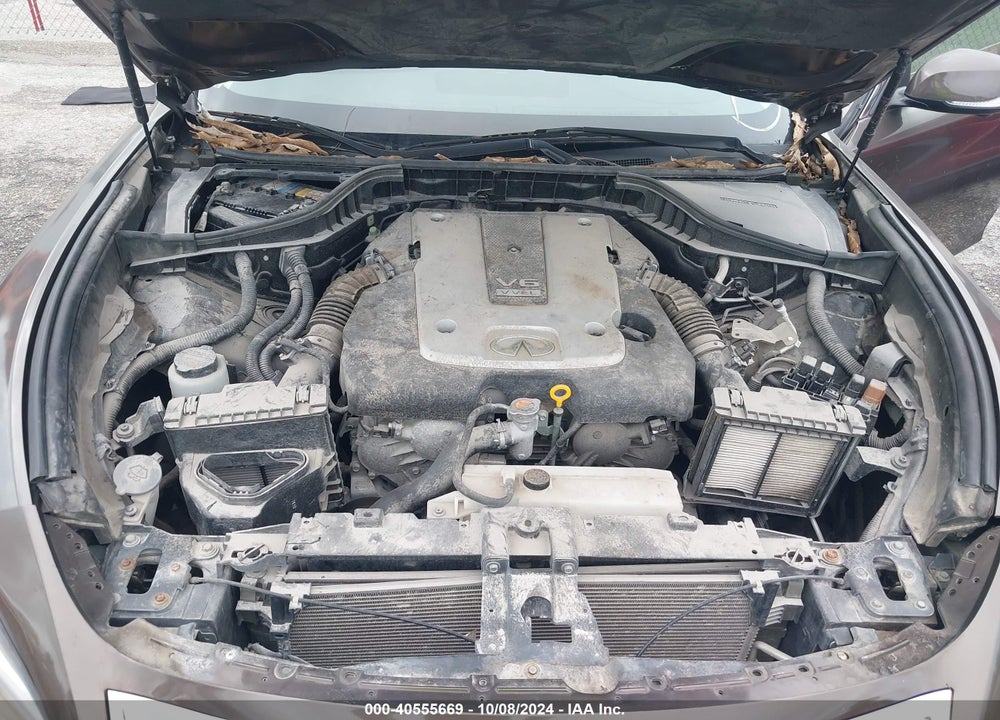 2018 INFINITI Q70 3.7 LUXE VIN: JN1BY1AP2JM180162