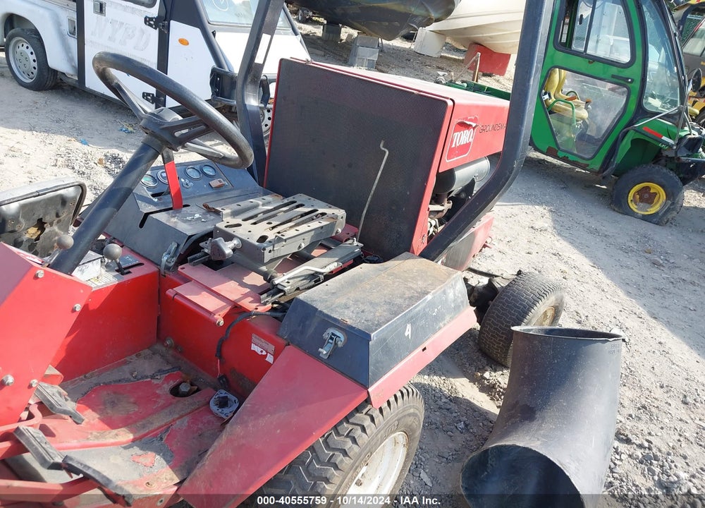 2008 TORO 328D VIN: 290000122