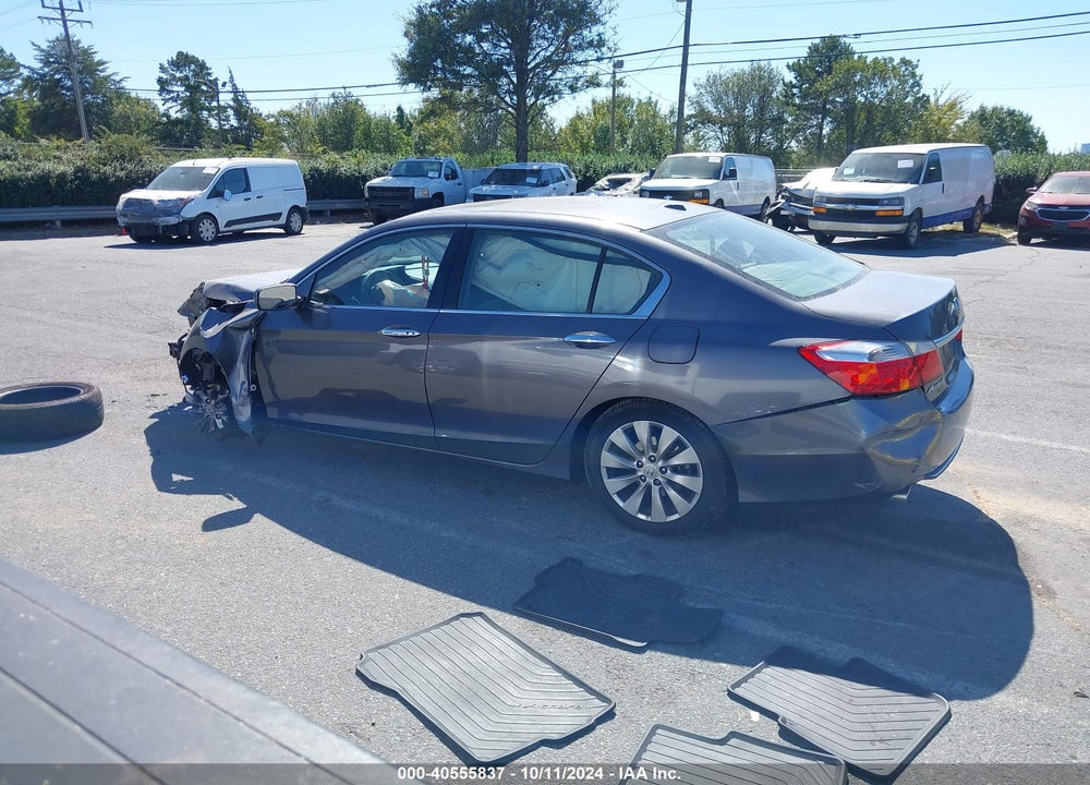 2013 HONDA ACCORD EX-L V-6 VIN: 1HGCR3F80DA010143