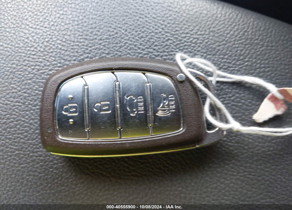 2018 HYUNDAI IONIQ PLUG-IN HYBRID VIN: KMHC65LD5JU104125