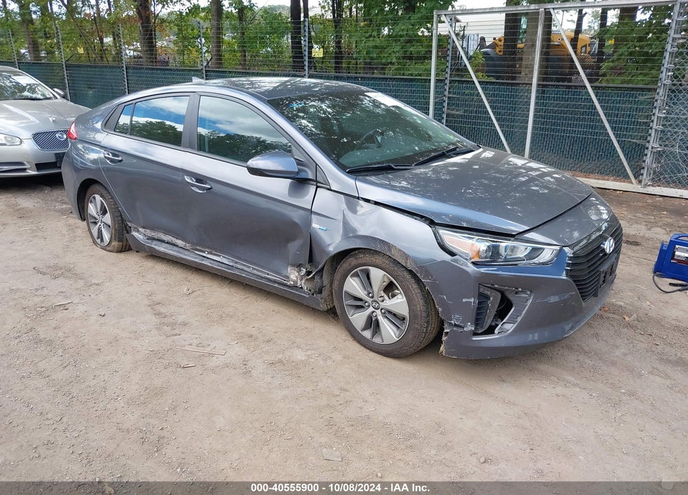 2018 HYUNDAI IONIQ PLUG-IN HYBRID VIN: KMHC65LD5JU104125