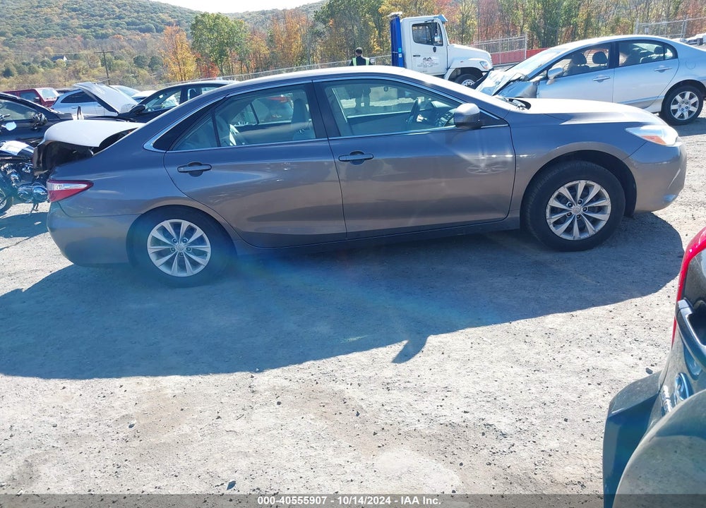2017 TOYOTA CAMRY LE VIN: 4T1BF1FK0HU726026