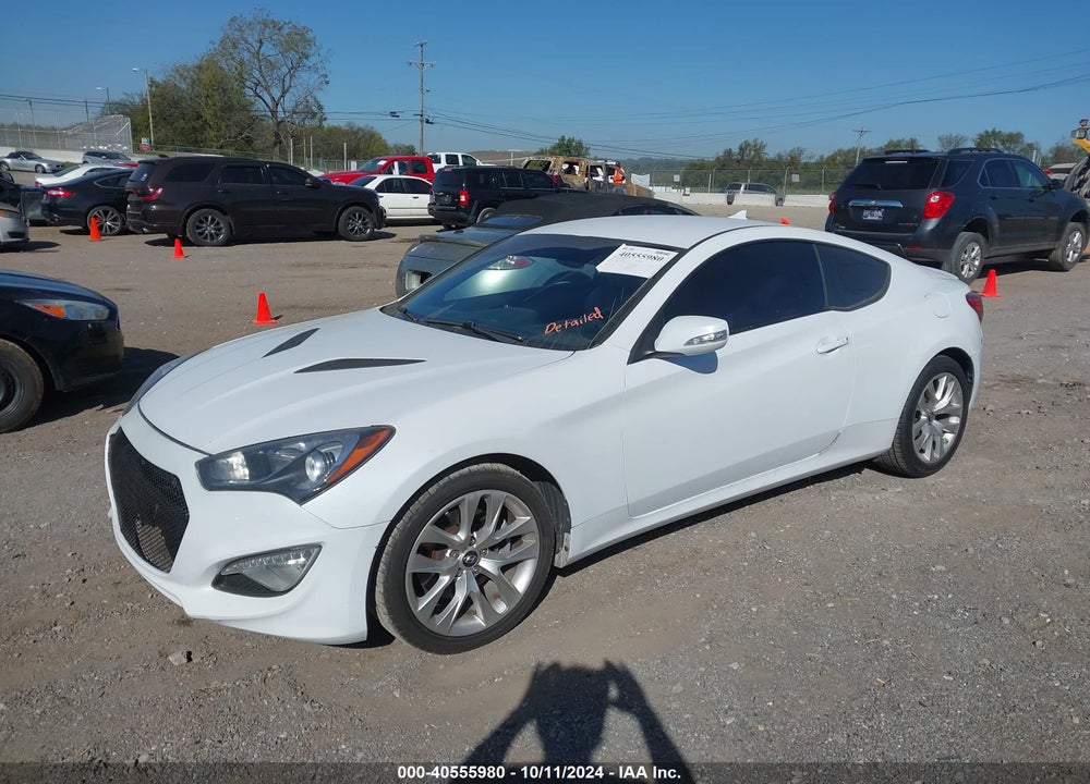 2015 HYUNDAI GENESIS 3.8 BASE VIN: KMHHT6KJ6FU128968