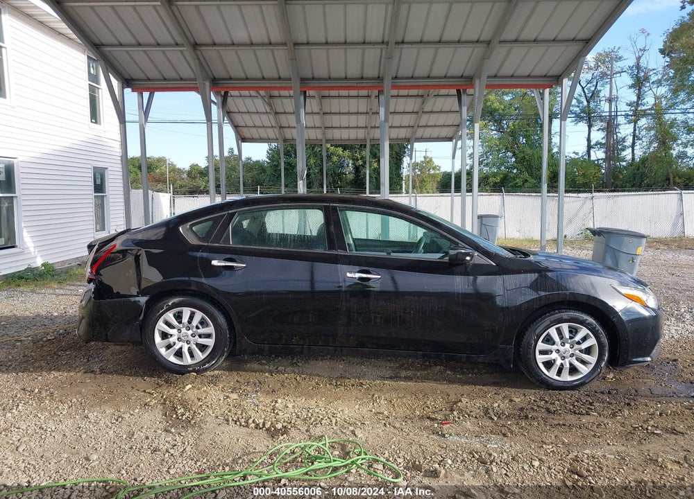 2017 NISSAN ALTIMA VIN: 1N4AL3AP4HC255808