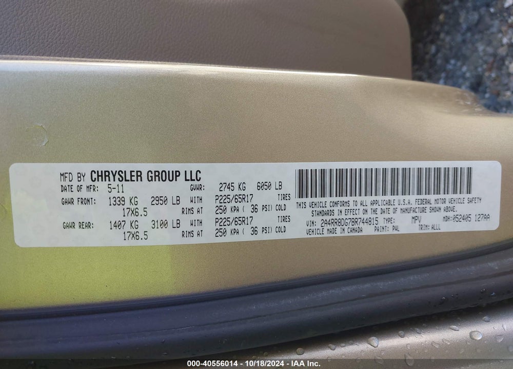 2011 CHRYSLER TOWN & COUNTRY TOURING-L VIN: 2A4RR8DG7BR744815