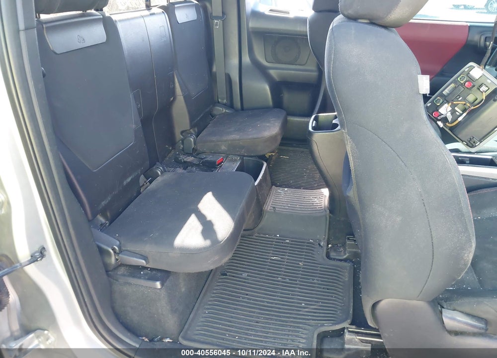 2017 TOYOTA TACOMA SR5 VIN: 5TFSX5EN6HX050006