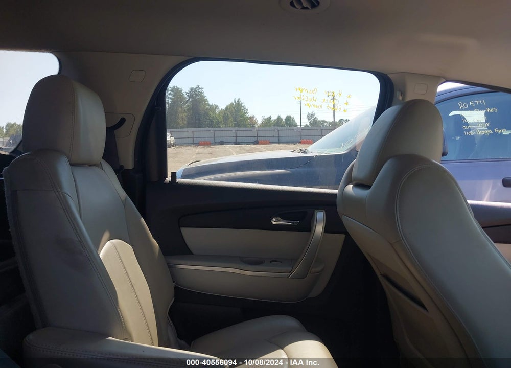 2011 GMC ACADIA SLT-1 VIN: 1GKKRRED0BJ417408