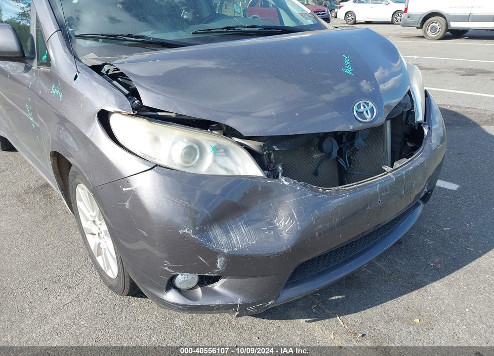2011 TOYOTA SIENNA XLE VIN: 5TDDK3DC3BS004738