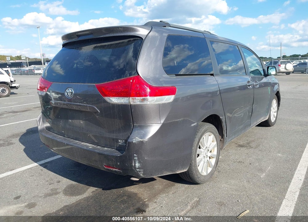 2011 TOYOTA SIENNA XLE VIN: 5TDDK3DC3BS004738