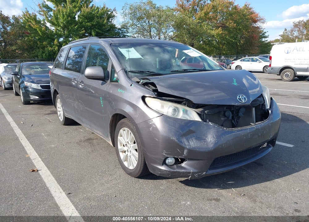 2011 TOYOTA SIENNA XLE VIN: 5TDDK3DC3BS004738