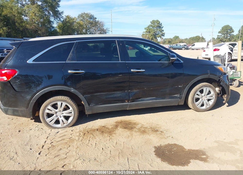 2017 KIA SORENTO 2.4L LX VIN: 5XYPG4A39HG222519