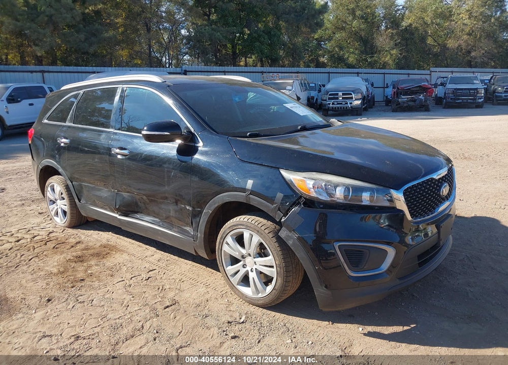 2017 KIA SORENTO 2.4L LX VIN: 5XYPG4A39HG222519