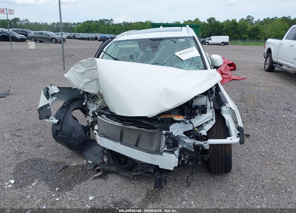 2019 VOLVO XC40 T4 MOMENTUM VIN: YV4AC2HK7K2107905