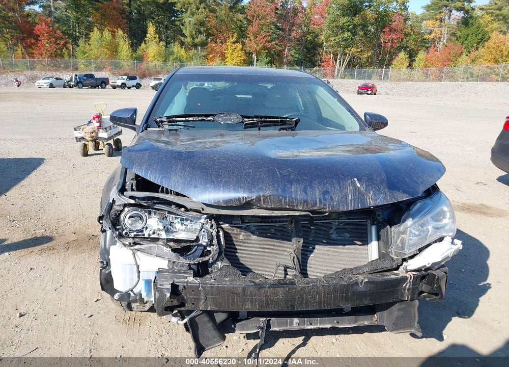 2017 TOYOTA CAMRY LE VIN: 4T1BF1FK2HU777379