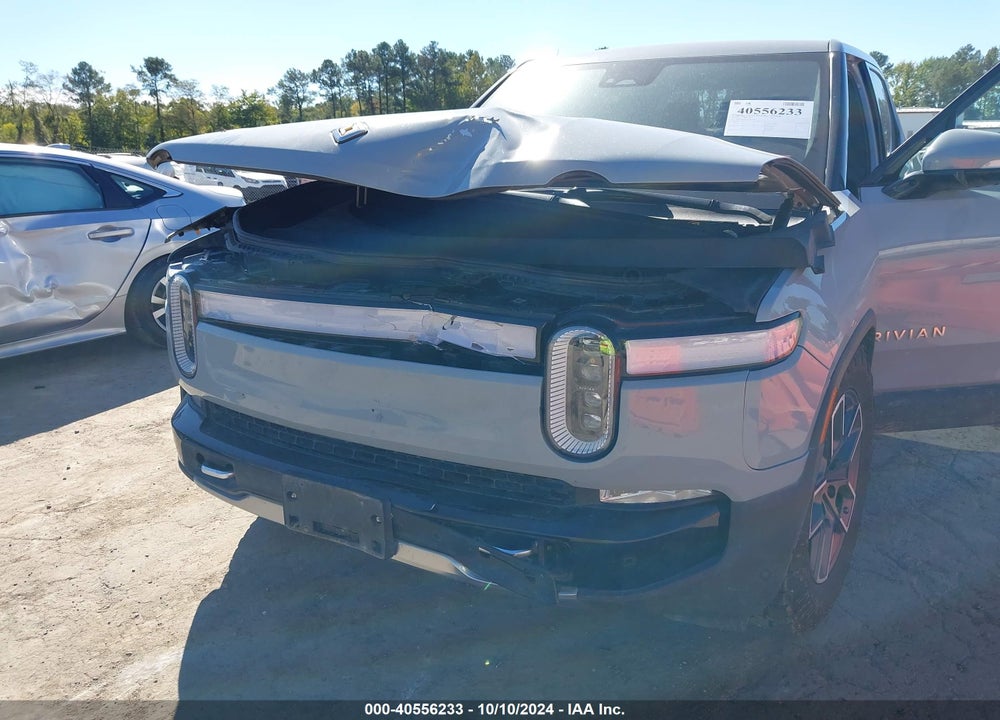 2022 RIVIAN R1T ADVENTURE VIN: 7FCTGAAA4NN009584