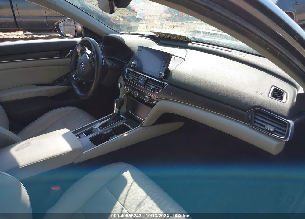 2018 HONDA ACCORD TOURING VIN: 1HGCV1F92JA003022
