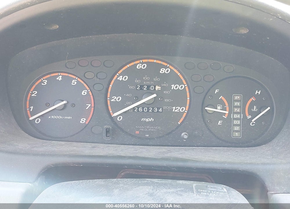 1998 HONDA CR-V LX VIN: JHLRD1841WC080802