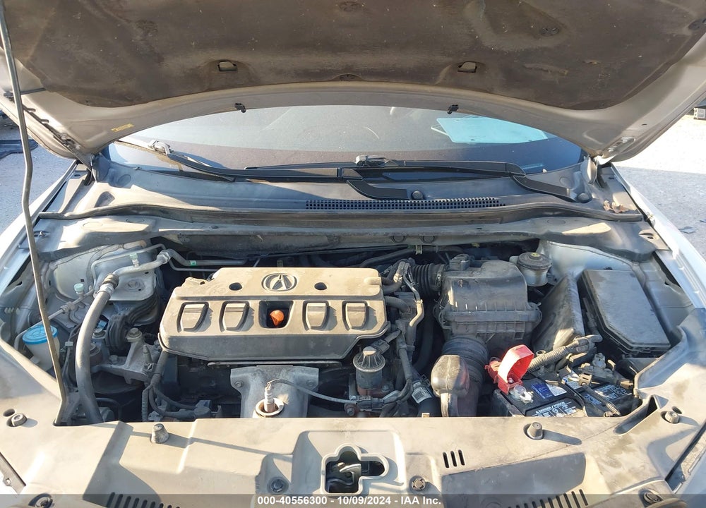 2013 ACURA ILX 2.0L VIN: 19VDE1F55DE005552