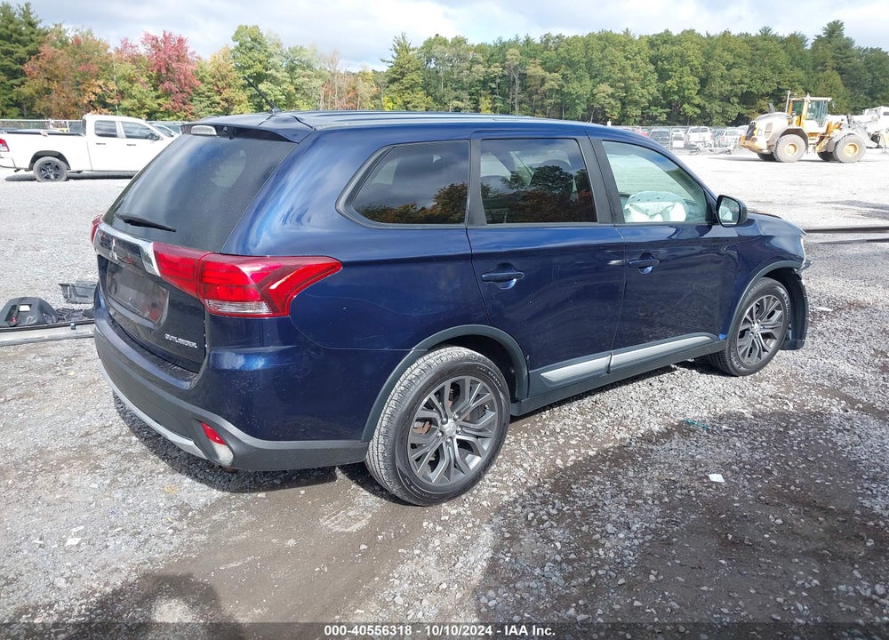 2016 MITSUBISHI OUTLANDER ES VIN: JA4AZ3A38GZ030299