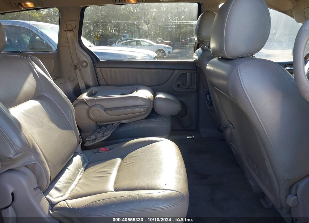 2004 TOYOTA SIENNA XLE LIMITED VIN: 5TDZA22C24S067709
