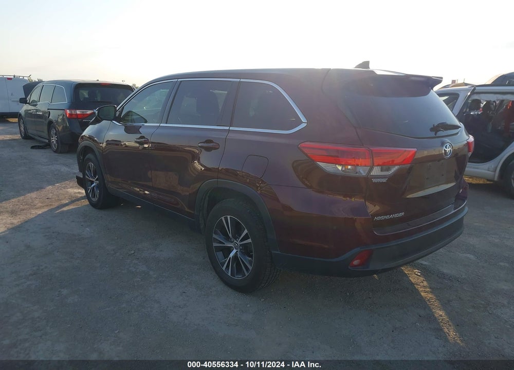 2019 TOYOTA HIGHLANDER LE PLUS VIN: 5TDZZRFH8KS337790