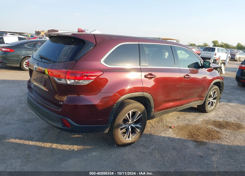 2019 TOYOTA HIGHLANDER LE PLUS VIN: 5TDZZRFH8KS337790