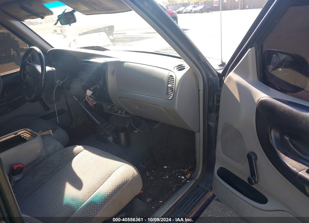 1999 FORD RANGER XL/XLT VIN: 1FTZR15VXXPB98918