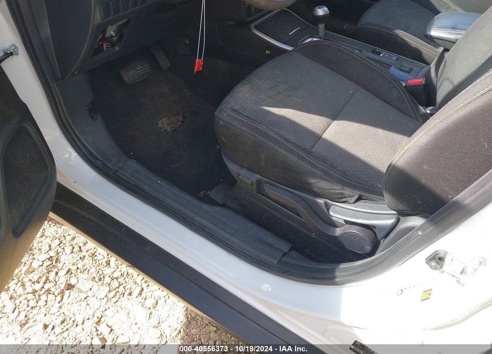2020 MITSUBISHI OUTLANDER ES 2.4 VIN: JA4AD2A35LZ048097