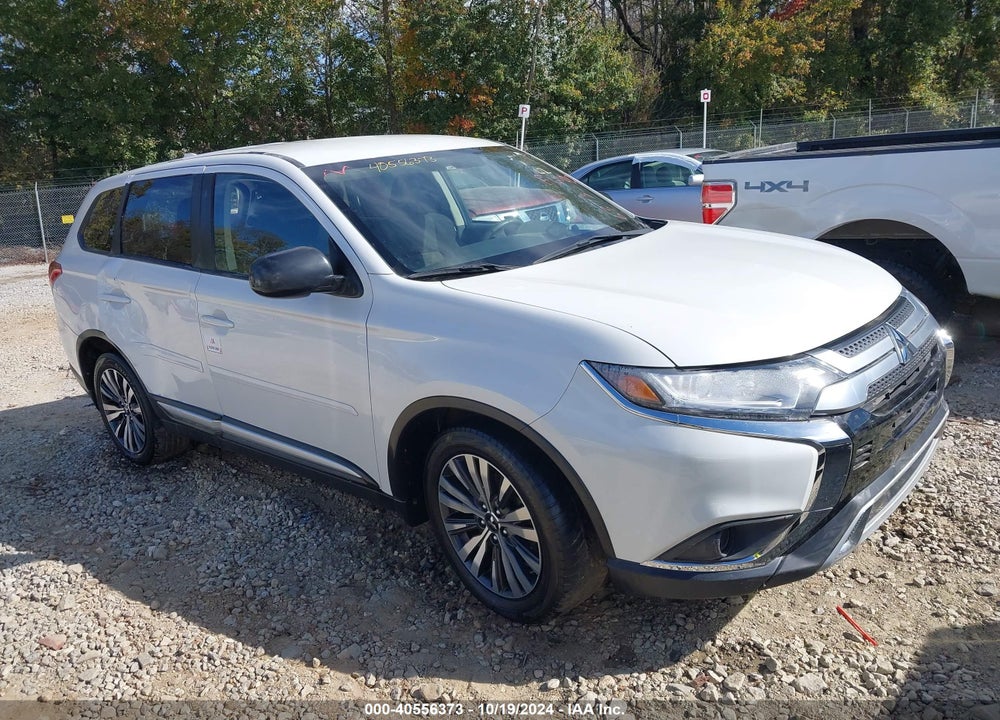 2020 MITSUBISHI OUTLANDER ES 2.4 VIN: JA4AD2A35LZ048097