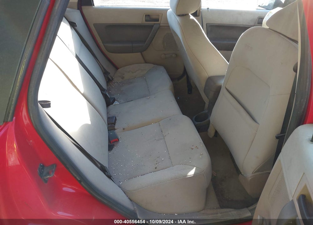 2008 FORD FOCUS S VIN: 1FAHP34N68W210722