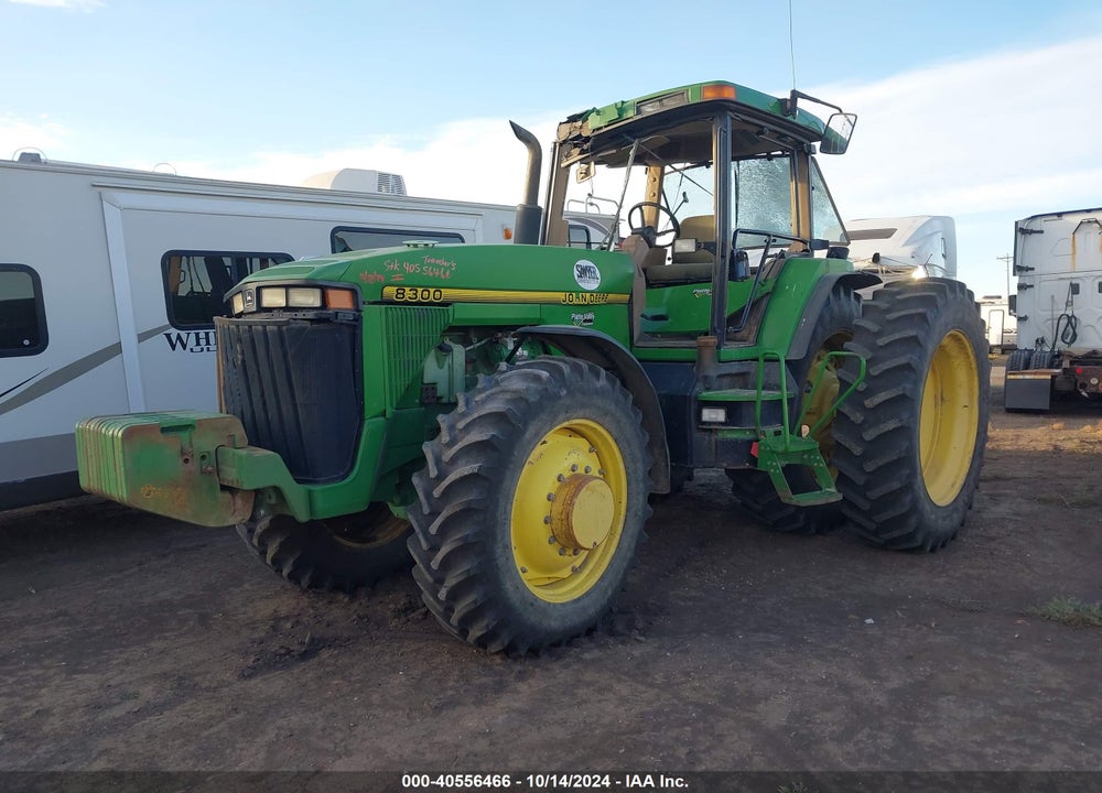 1995 JOHN DEERE 8300 VIN: 0000RW8300P001155
