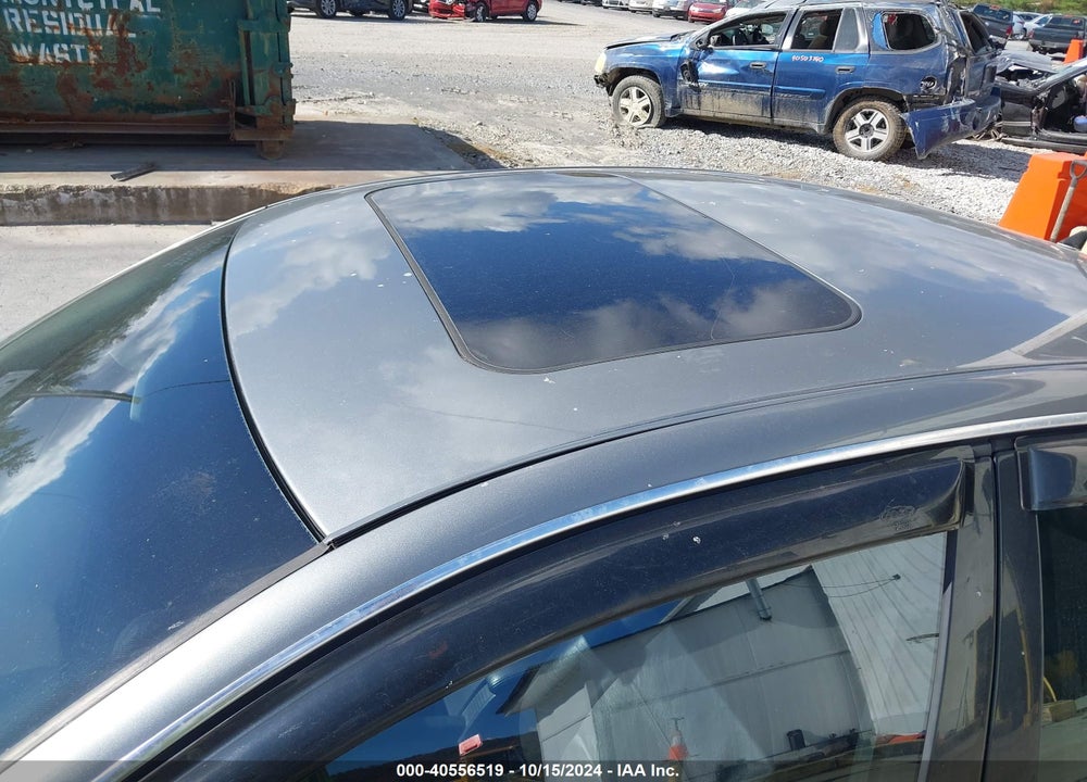 2003 VOLKSWAGEN PASSAT GLX VIN: WVWRH63B13P454964