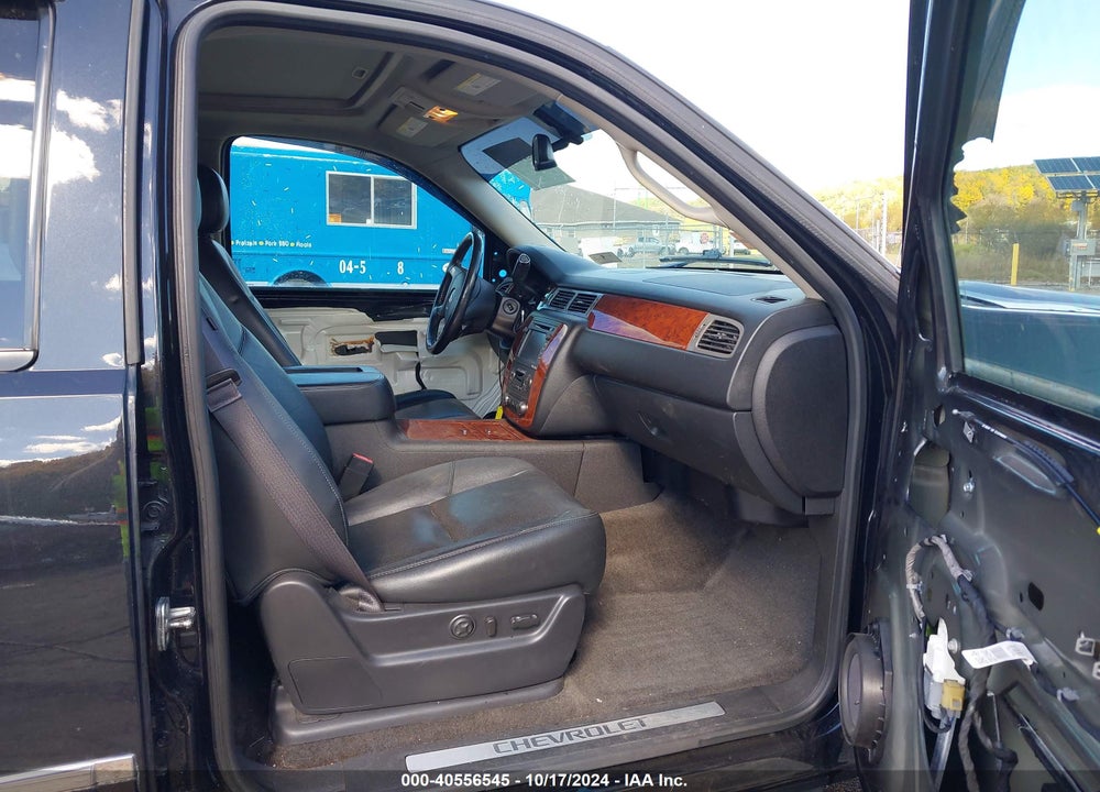 2013 CHEVROLET TAHOE VIN: 1GNSKCE04DR275506