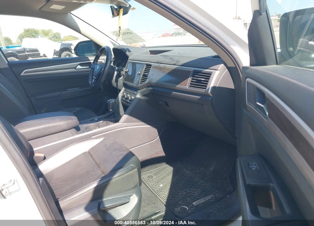 2018 VOLKSWAGEN ATLAS 3.6L V6 SE/3.6L V6 SE W/TECHNOLOGY VIN: 1V2DR2CA7JC521433
