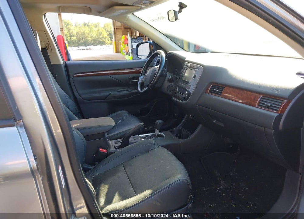2015 MITSUBISHI OUTLANDER SE VIN: JA4AD3A31FZ006746