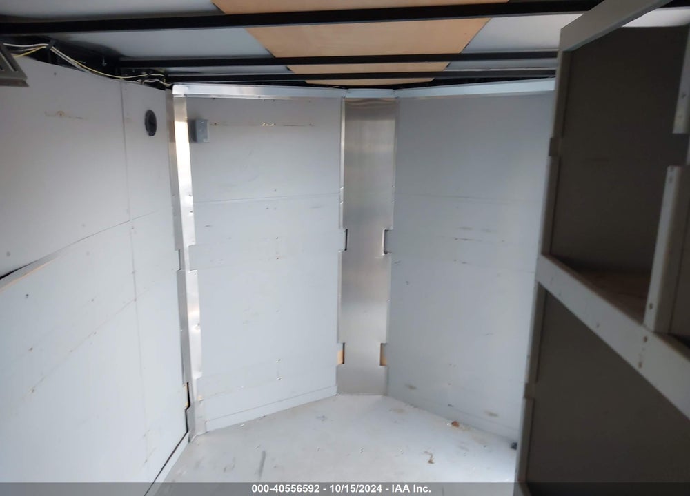 2017 INTEGRITY ENCLOSED TRAILER VIN: 55NBE121XH1003817