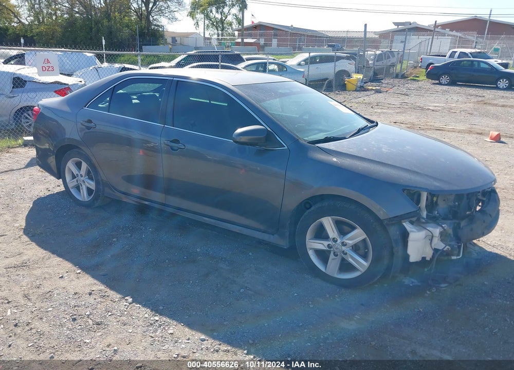 2013 TOYOTA CAMRY SE VIN: 4T1BF1FK2DU639092