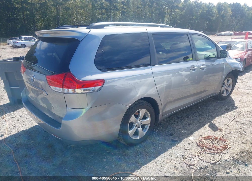 2013 TOYOTA SIENNA LE V6 8 PASSENGER VIN: 5TDKK3DCXDS316842