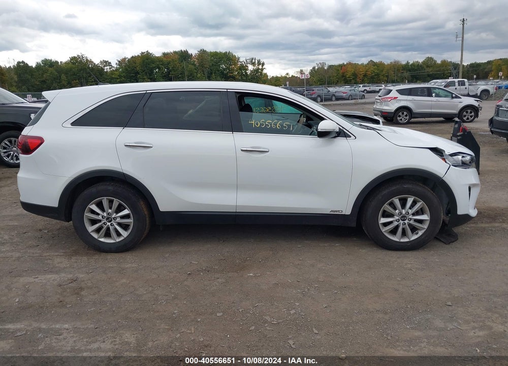 2019 KIA SORENTO 3.3L LX VIN: 5XYPGDA58KG441979