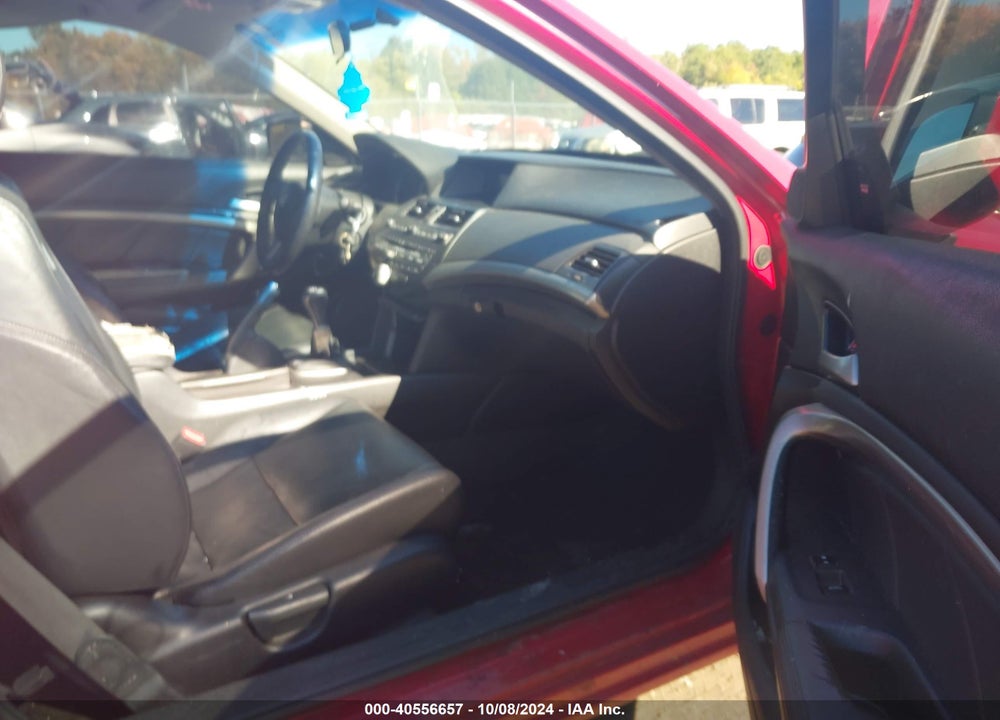 2008 HONDA ACCORD 3.5 EX-L VIN: 1HGCS218X8A015930