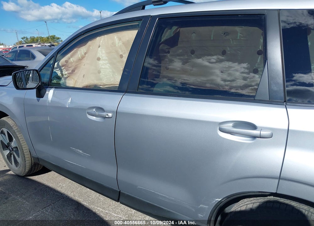 2018 SUBARU FORESTER 2.5I PREMIUM VIN: JF2SJAGC1JH565471