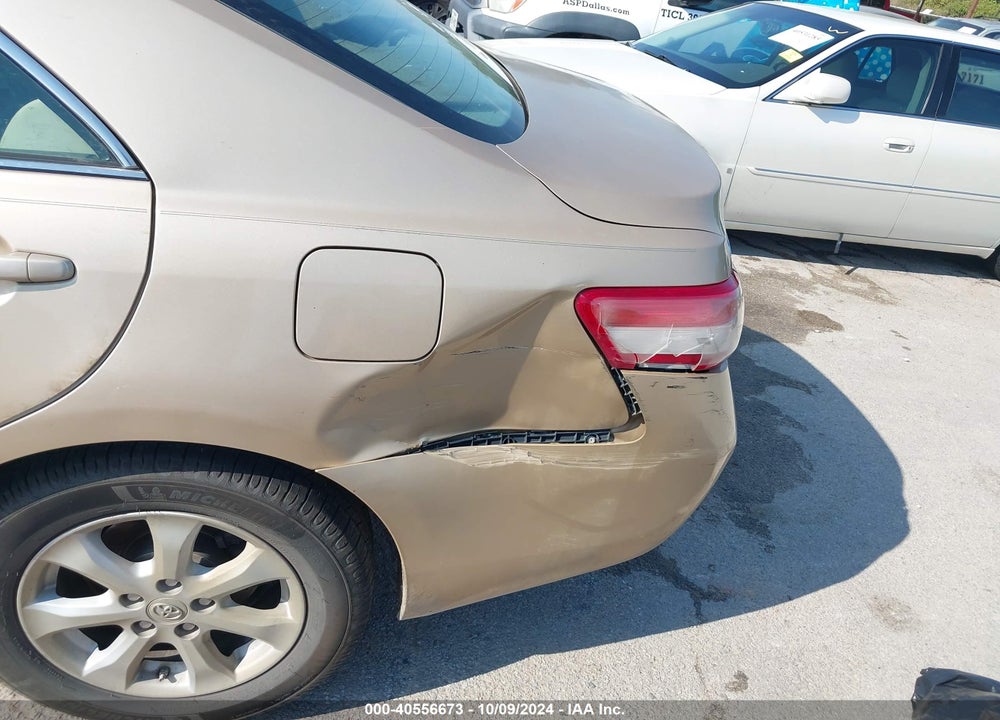 2011 TOYOTA CAMRY LE VIN: 4T1BF3EK9BU228394