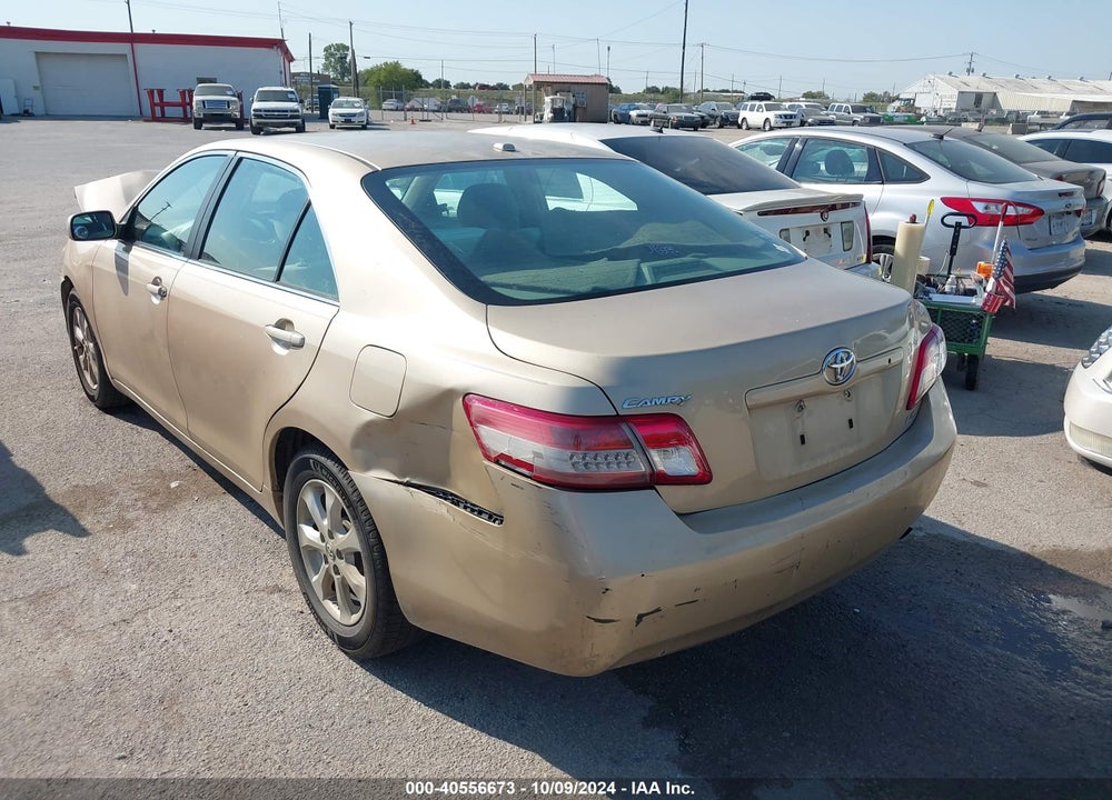 2011 TOYOTA CAMRY LE VIN: 4T1BF3EK9BU228394