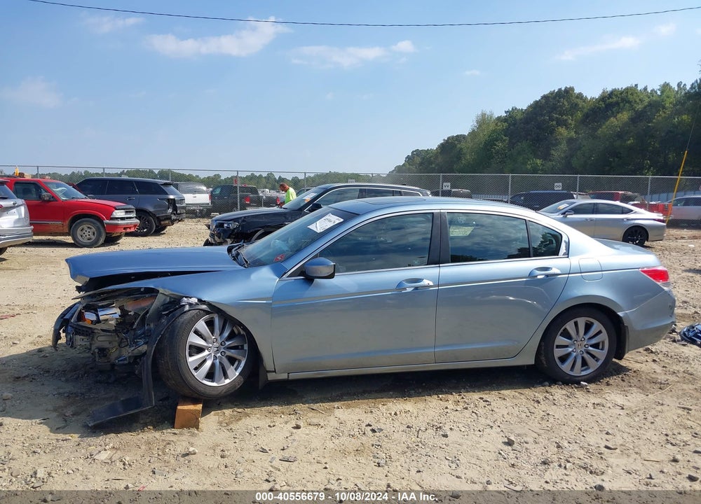 2011 HONDA ACCORD 2.4 EX VIN: 1HGCP2F76BA087068